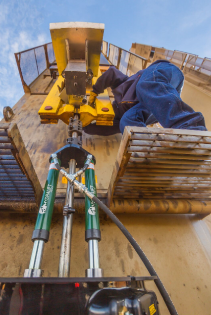 Hydralift in action